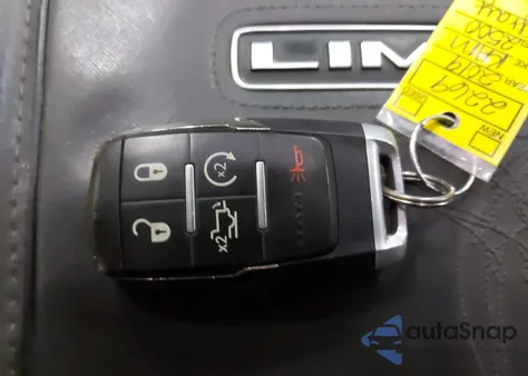 2019 Ram 2500 Limited 4X4 6'4 Box z USA, uszkodzony, nr VIN 3C6UR5SL8KG530184